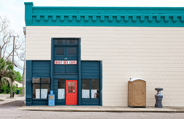Best Porta potty delivery and setup  in Ontonagon, MI